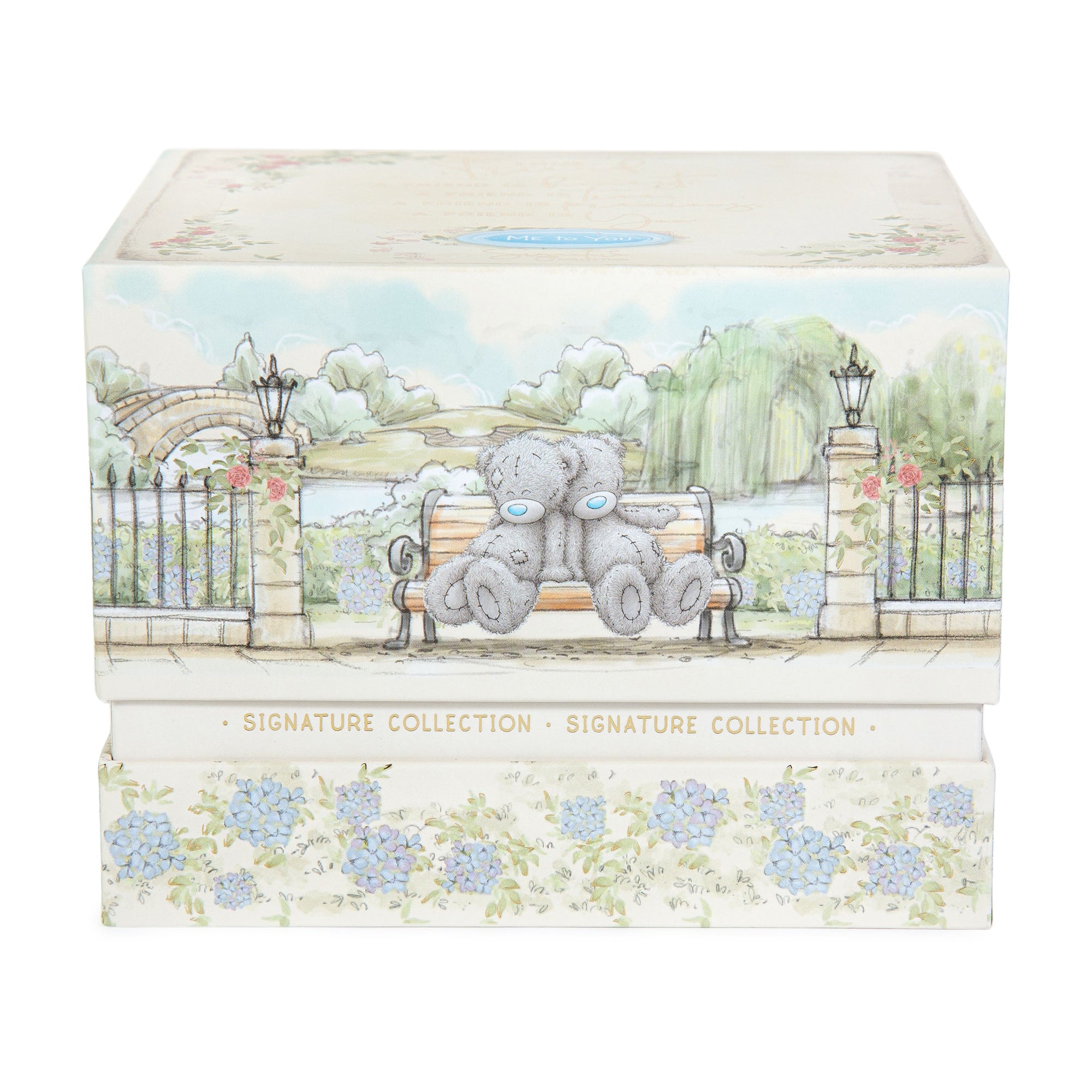 Me to You Tatty Teddy Luxury Bone China Mug For A True Friend - Presented In Satin-Lined Gift Box - Signature Collection