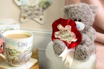 Golden Moments: Celebrating Autumn Birthdays with Thoughtful Gifts