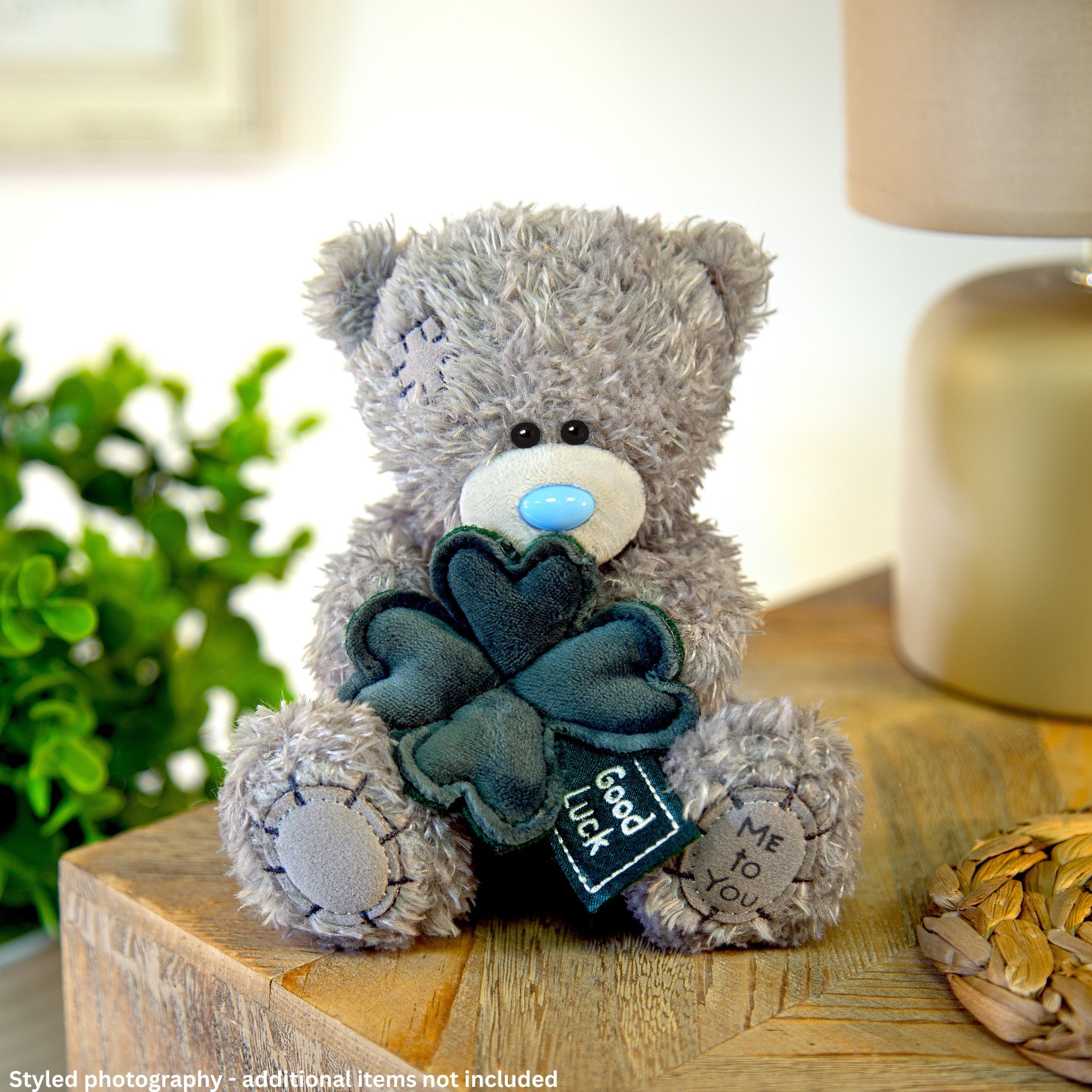 Me to You Tatty Teddy Plush 13cm-High Good Luck Bear With Clover - Official Collection