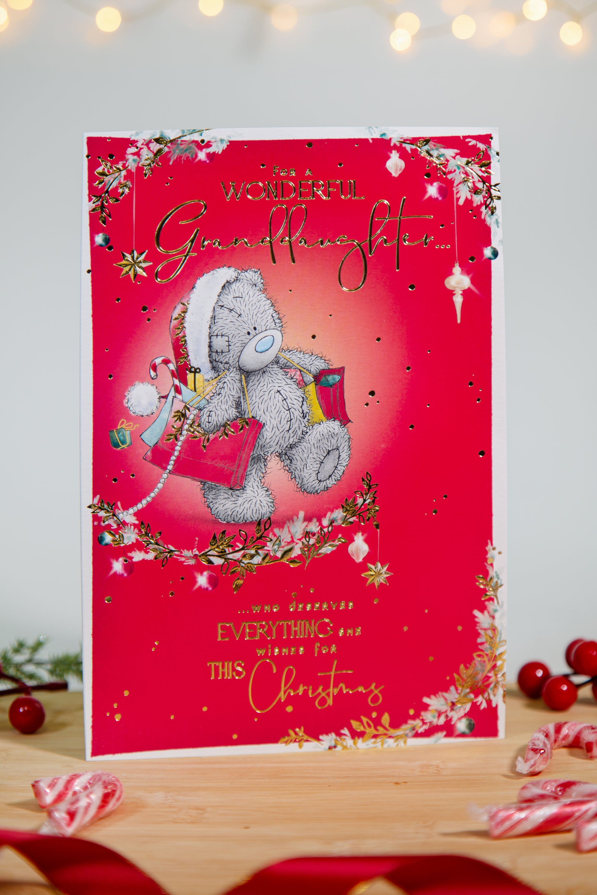 Me to You Tatty Teddy Christmas Card To A Wonderful Granddaughter, Tatty Teddy Carrying Festive Gift Bags, 6 x 9 Inches - Official Collection