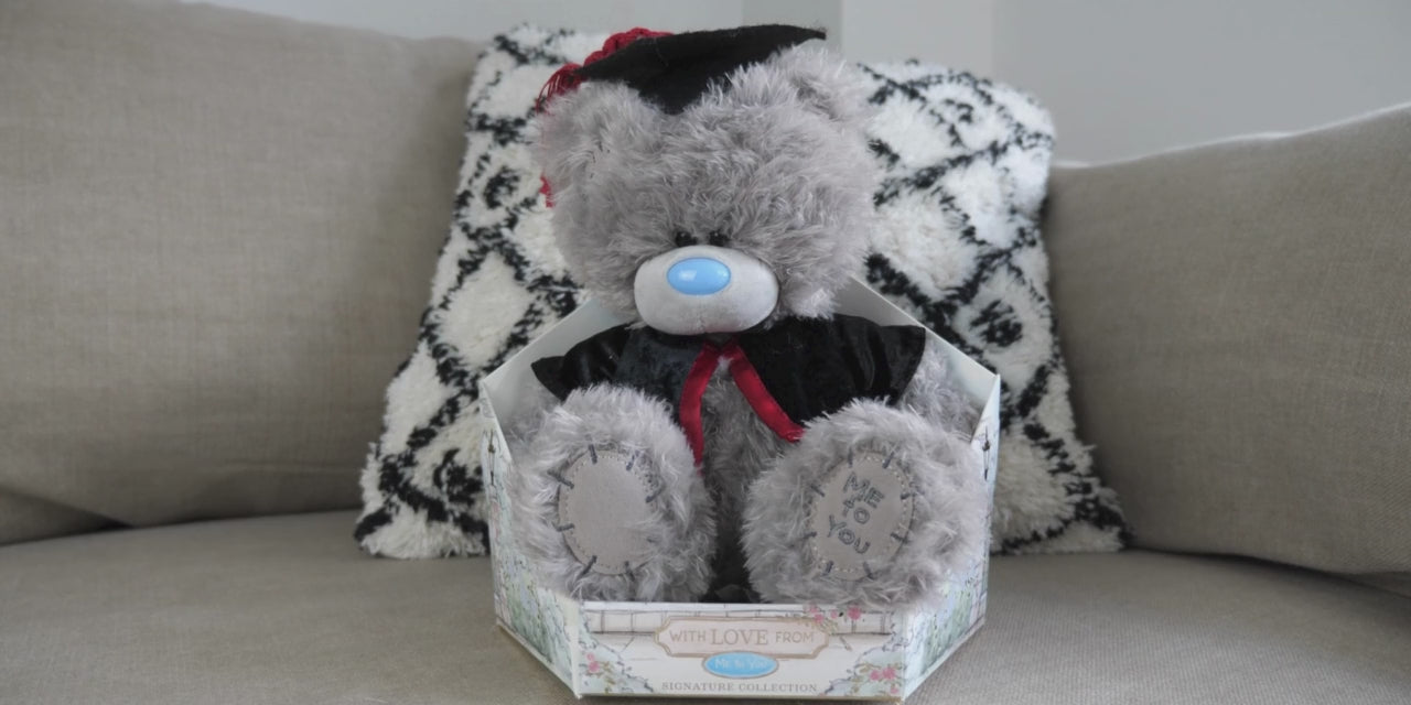 Me to You Tatty Teddy Cute Plush 19cm-High Graduation Bear Presented On Premium Gift Plinth